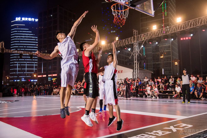 而此次重组 而此次重组