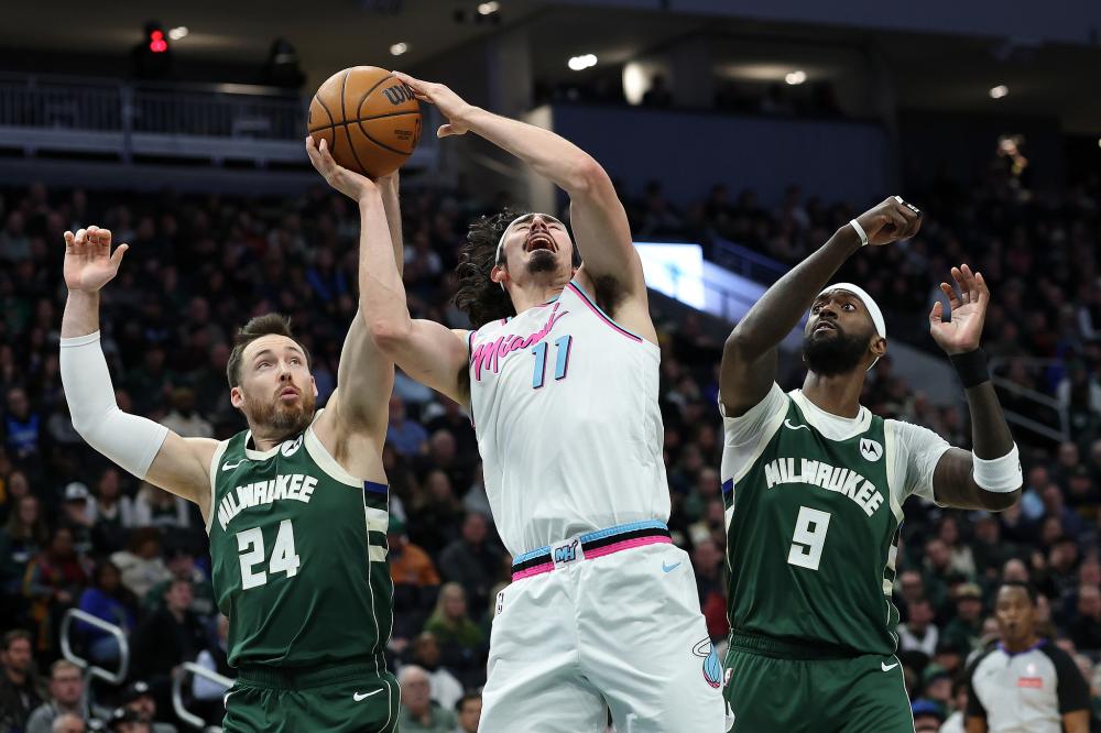 以绿茵场上 以绿茵场上