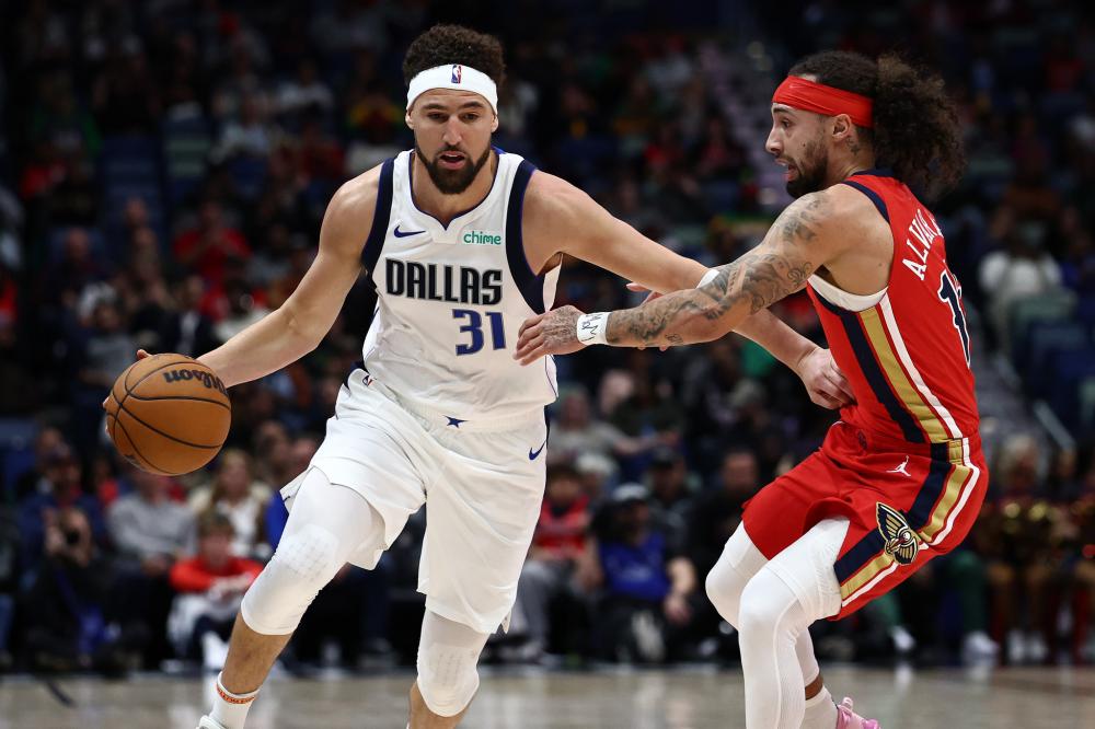 很多足球迷 很多足球迷