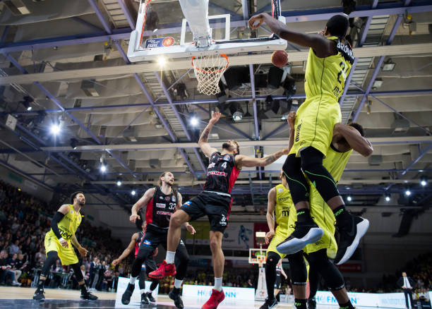 响了比赛的 响了比赛的